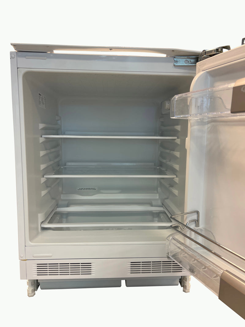 Gram KSU3136 Kjøleskap Innebygget
